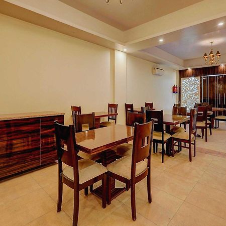 Townhouse Golden King Hotel New Delhi Buitenkant foto
