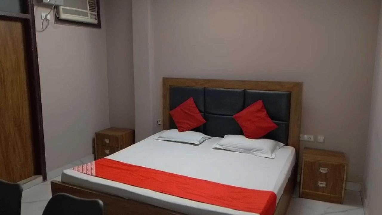 Townhouse Golden King Hotel New Delhi Buitenkant foto