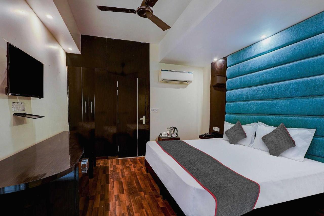 Townhouse Golden King Hotel New Delhi Buitenkant foto